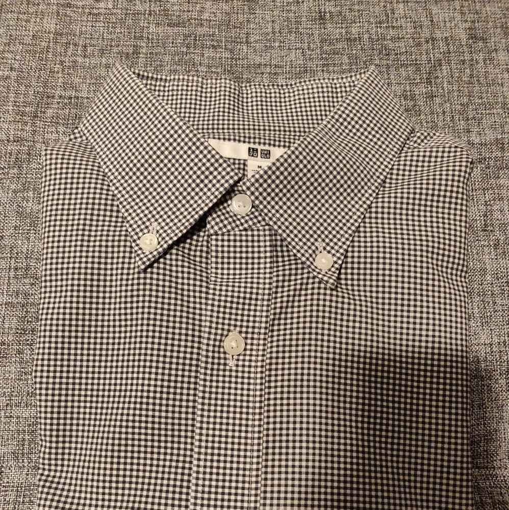 Uniqlo no iron grey check button down shirt